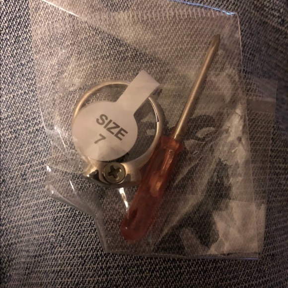 Cremation Urn Ring - Picture 4 of 6